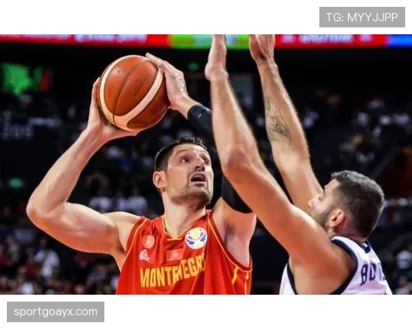 萨博尼斯闪耀赛场,诠释立陶宛篮球骄傲 萨博尼斯闪耀赛场,诠释立陶宛篮球骄傲