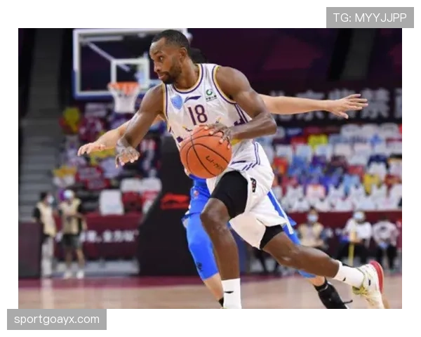 哥伦比亚队控球制胜迎关键胜利，状态回暖引期待