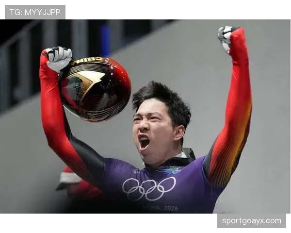 标准列日表现稳健,控球能力卓越引关注 标准列日表现稳健,控球能力卓越引关注